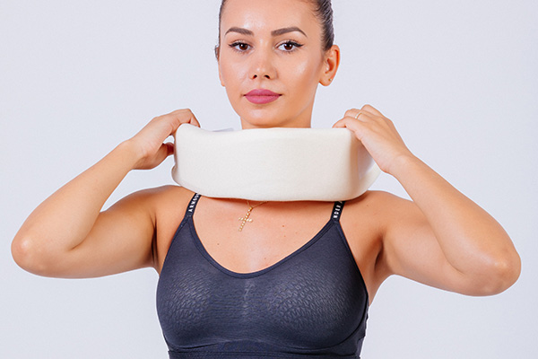 Guler cervical din spuma