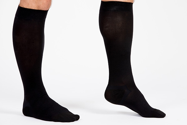 Ciorapi Compresivi pentru BARBATI 14-18 MmHg